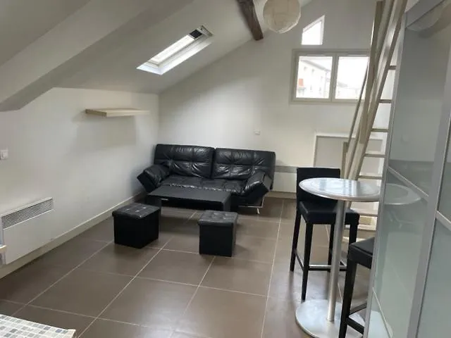Appartements Sympas Et Confortables Proche De Paris