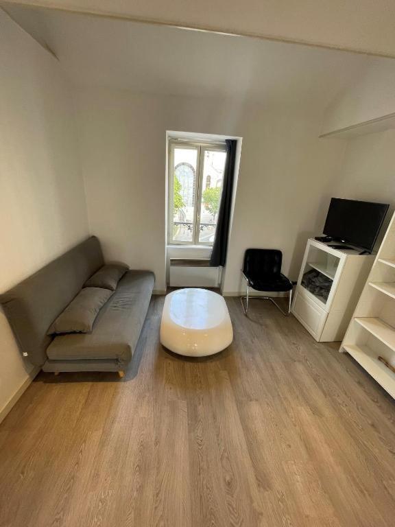 Apartment Sympas Et Confortables Proche De Paris *